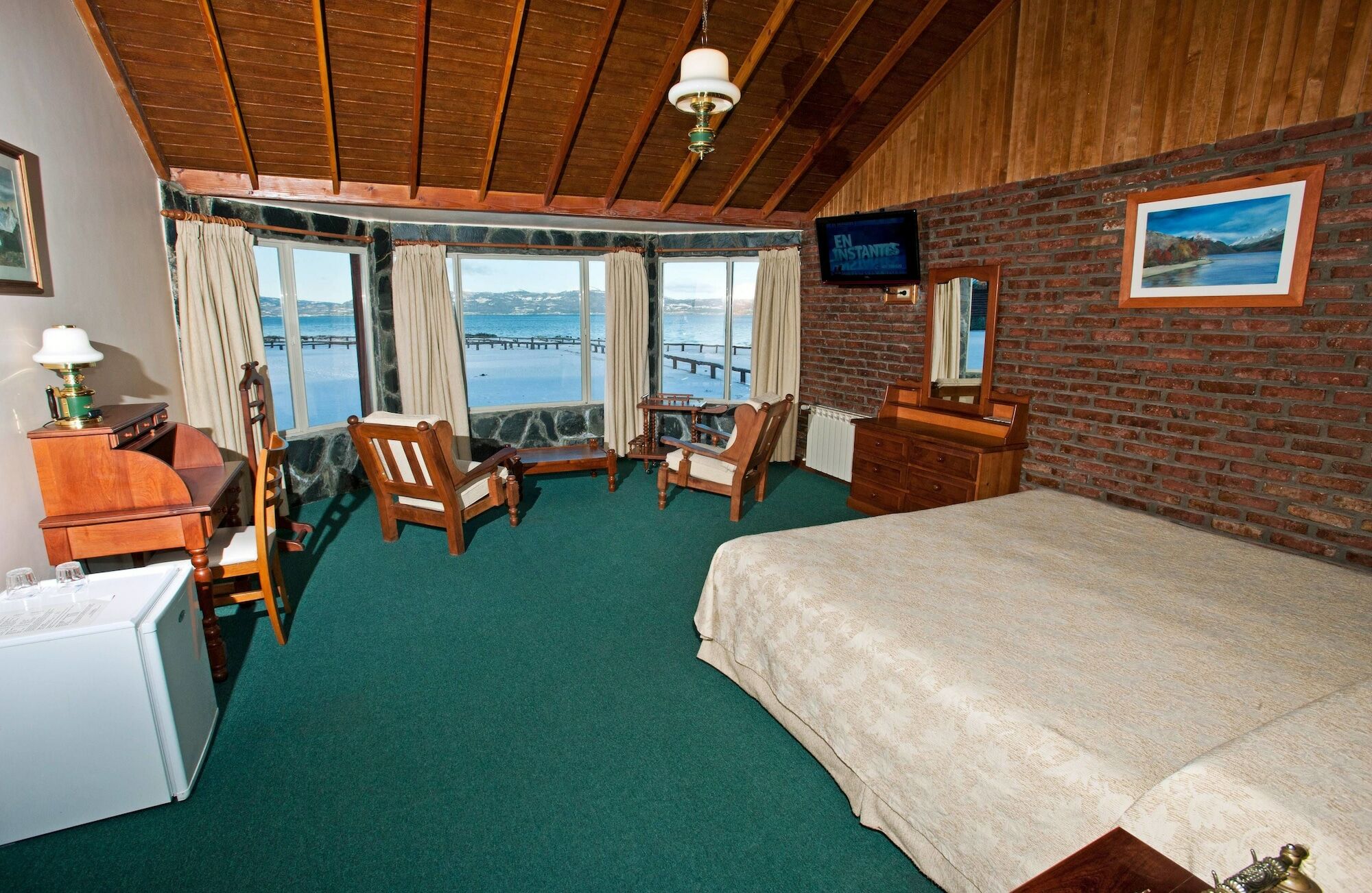 Tolkeyen Ushuaia Hotel Exteriör bild
